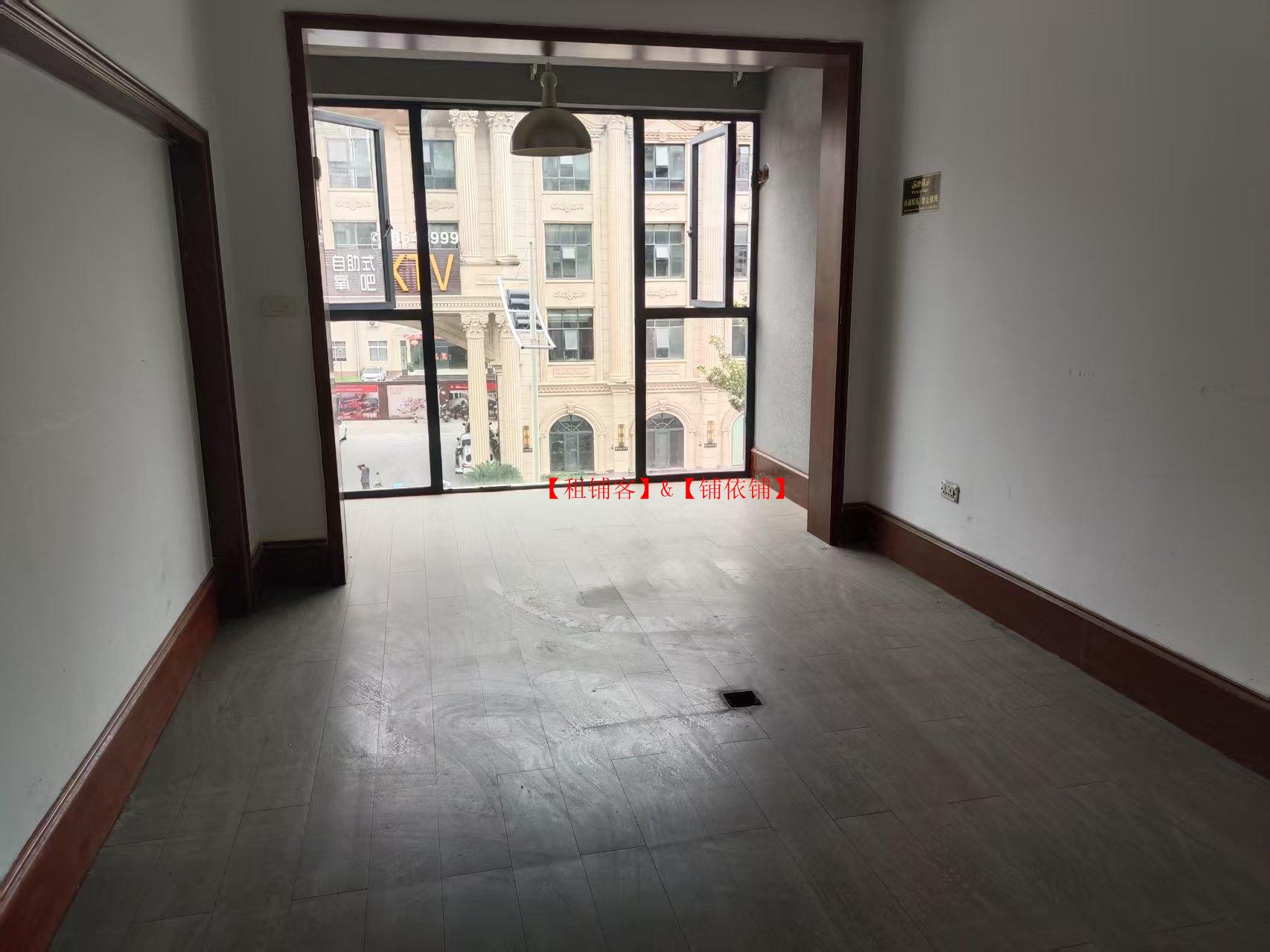 乌当区高新路临街旺铺出租 无中介费 1150平方